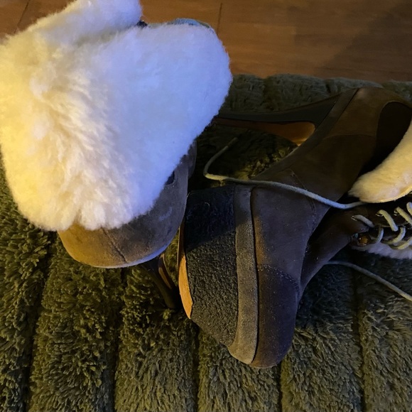 Slightly used Worn twice had surgery can’t wear High sexy and comfortable for me - Picture 2 of 5